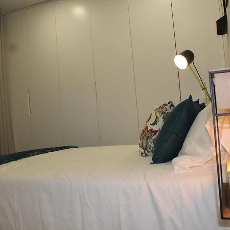 Apartamentos Da Travessa Praia da Vitória Exteriör bild
