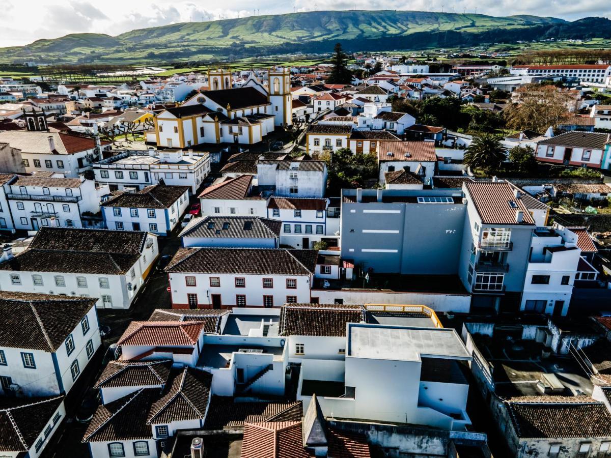 Apartamentos Da Travessa Praia da Vitória Exteriör bild