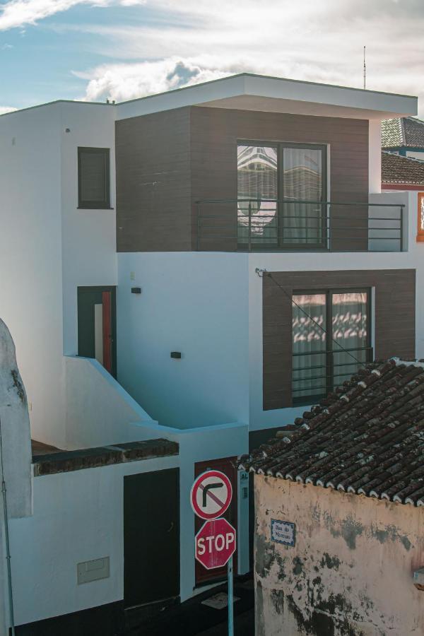 Apartamentos Da Travessa Praia da Vitória Exteriör bild
