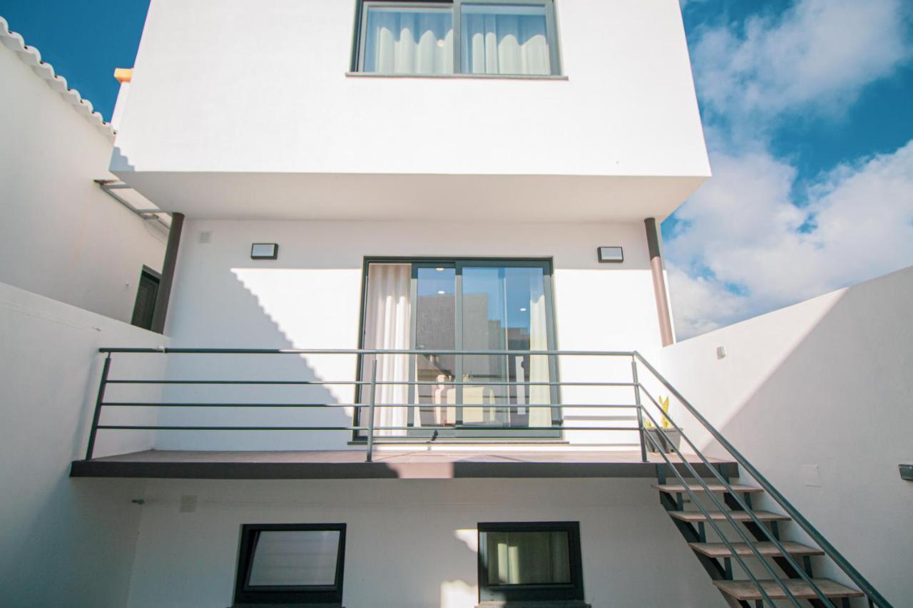 Apartamentos Da Travessa Praia da Vitória Exteriör bild