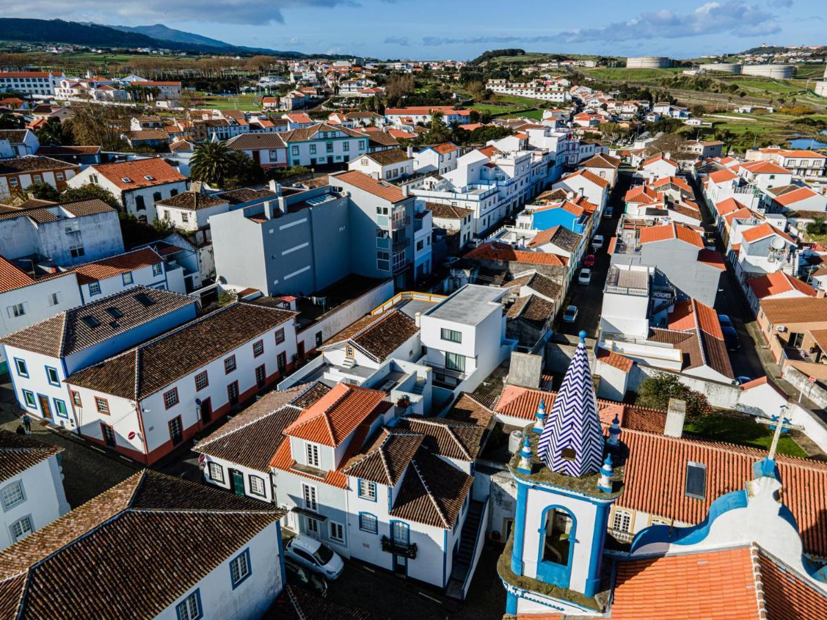 Apartamentos Da Travessa Praia da Vitória Exteriör bild
