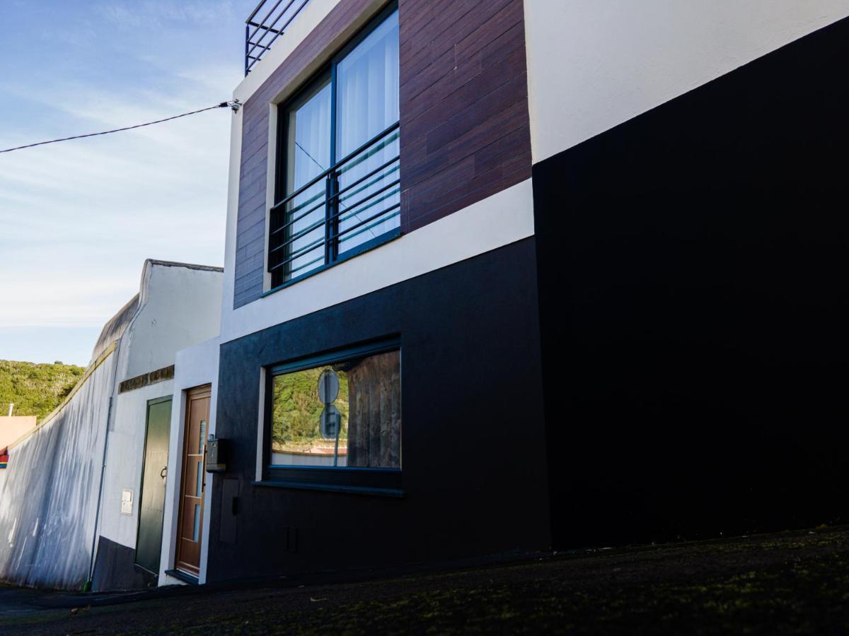 Apartamentos Da Travessa Praia da Vitória Exteriör bild