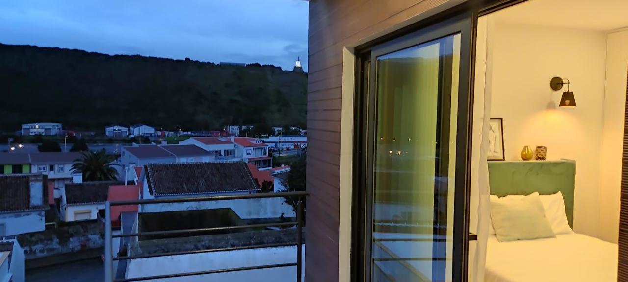 Apartamentos Da Travessa Praia da Vitória Exteriör bild